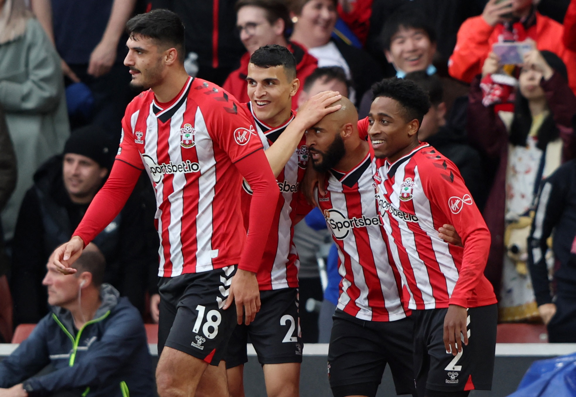 科贝尔：所有失球都是能避免的；阿德耶米的争议？他真是倒霉（科贝尔：丢球本可避免；谈阿德耶米争议——他只是运气太差）