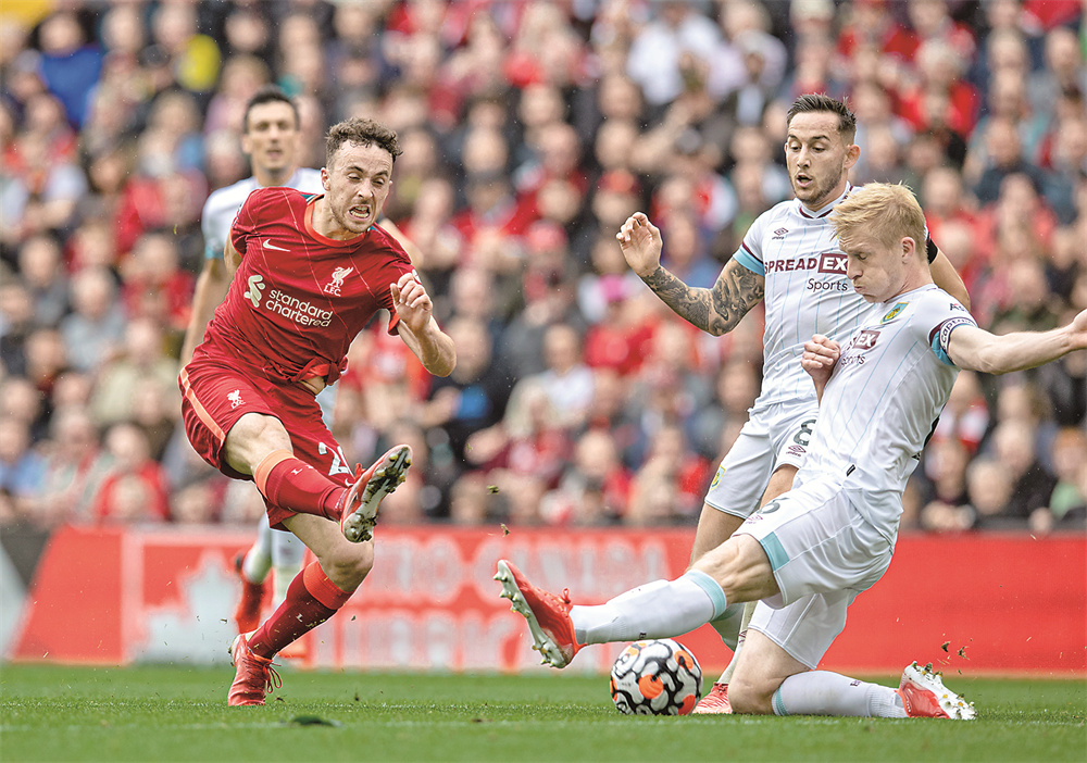 记者：阿莫林组建新的领导小组，包括B费、马奎尔、利马等人（记者：阿莫林打造全新领袖小组，B费、马奎尔、利马在列）