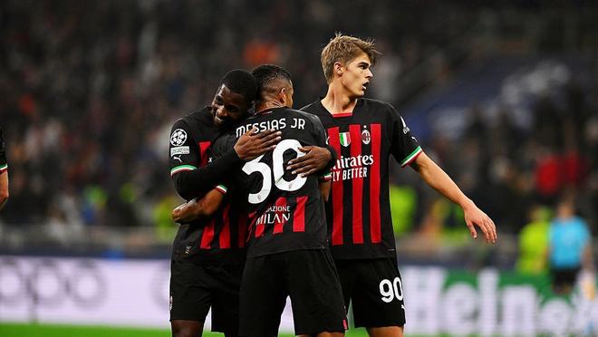 NBA：独行侠击败骑士 东契奇全场数据爆炸（NBA：独行侠力擒骑士，东契奇数据炸裂）