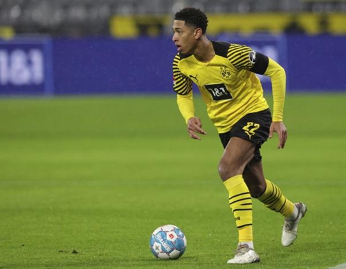 意甲争冠进入胶着阶段