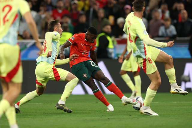 贾府球员努里心脏骤停后留下后遗症，家人：他现在能表达情绪（贾府球员努里心脏骤停后遗症仍在，家人称其已能表达情绪）