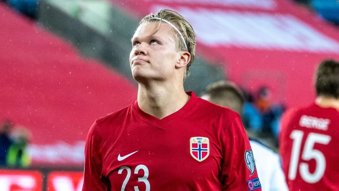 波黑3-1逆转十人罗马尼亚，哲科破门，巴伊拉克塔雷维奇建功