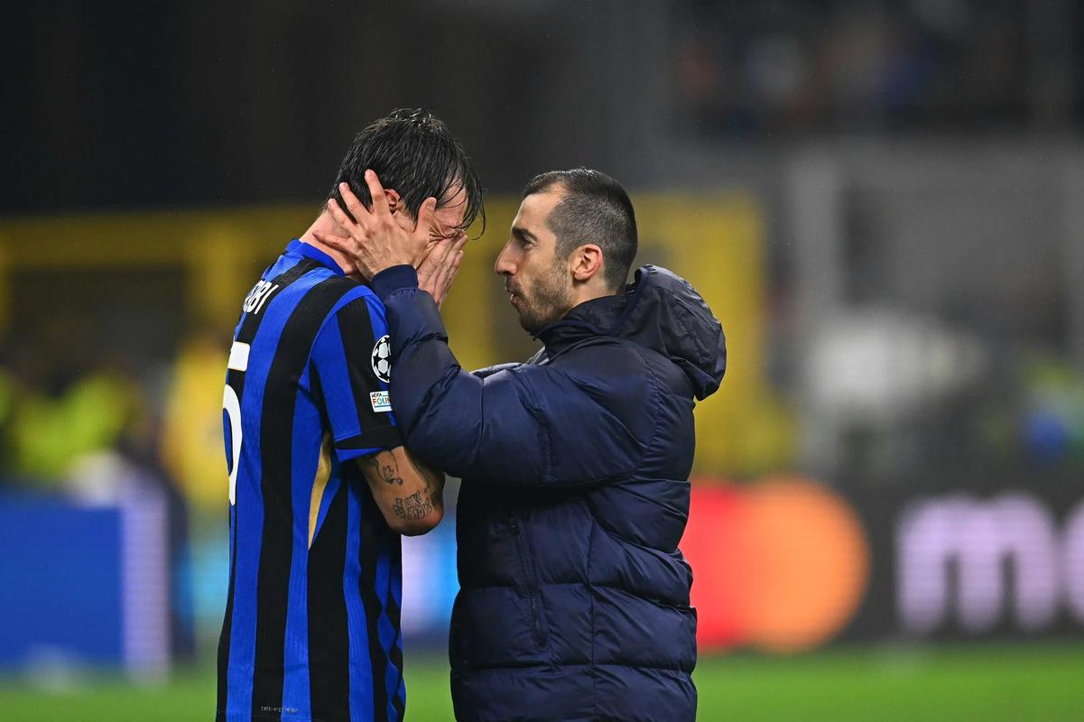 欧冠：巴黎2-1战胜曼联（欧冠：巴黎2比1力克曼联）