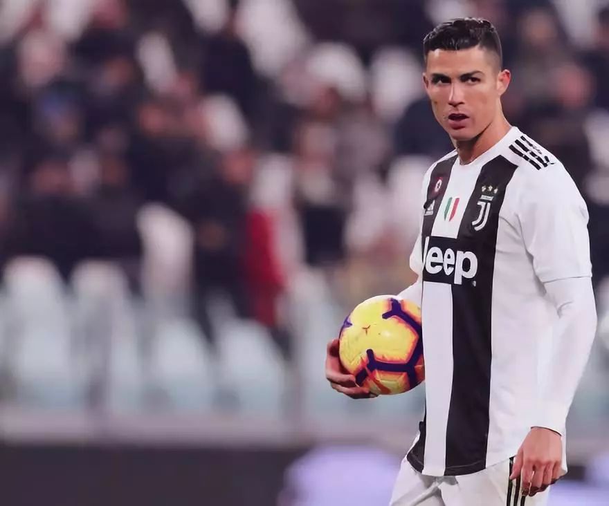 曼城vs勒沃库森：马尔穆什搭档萨维尼奥，哈兰德替补待命