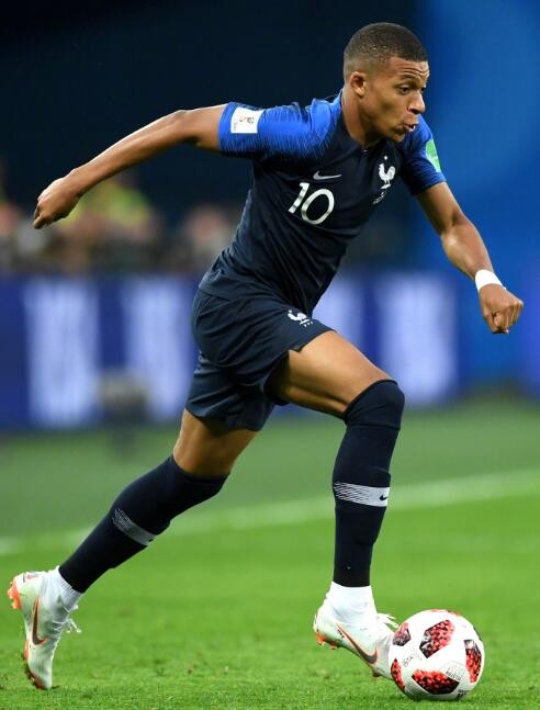 钟义浩：第一次感受到河南球迷这么大阵仗，跟他们说声对不起（钟义浩：首次见识河南球迷如此声势，向球迷致歉）