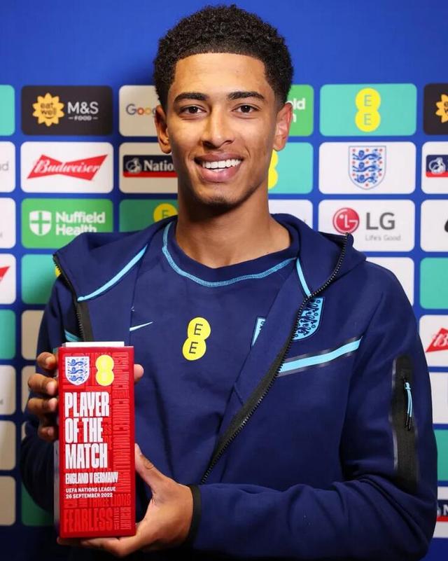 萨巴莱塔：西班牙人在世青赛后曾想签下梅西，但巴萨断然拒绝（萨巴莱塔：世青赛后西班牙人曾寻求签下梅西，巴萨坚决拒绝）