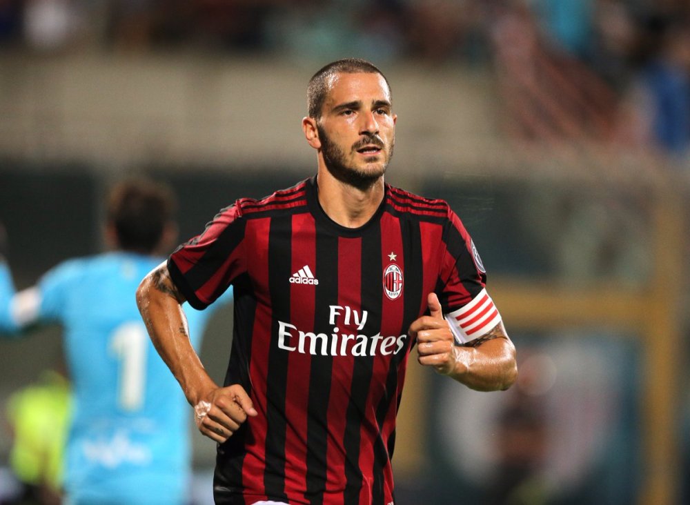 孔帕尼：塔帅说赢了欧洲最强球队？没人会在11月自认为是最强（孔帕尼回应塔帅言论：说击败欧洲最强？11月没人会自封最强）